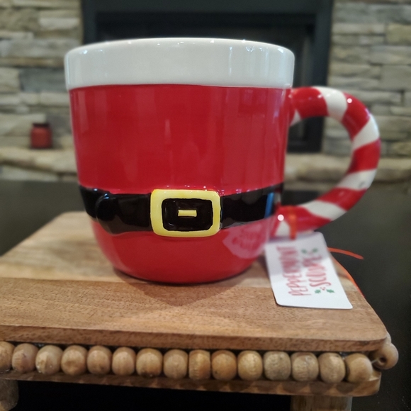Oversized Santa Mug-NWT - Picture 2 of 3